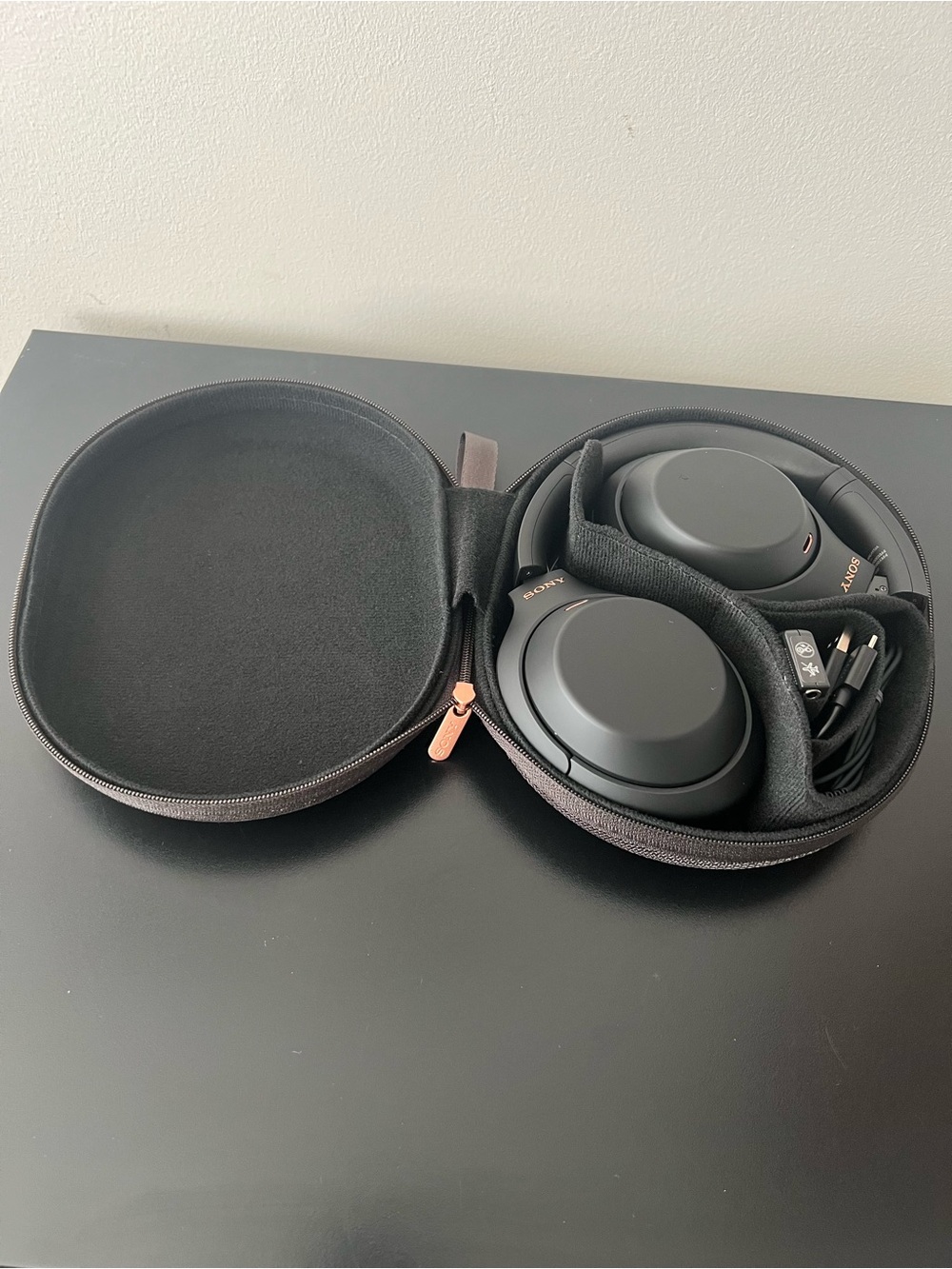 Sony WH-1000XM4 Wireless Noise Canceling Bluetooth Headphones Black Open Box